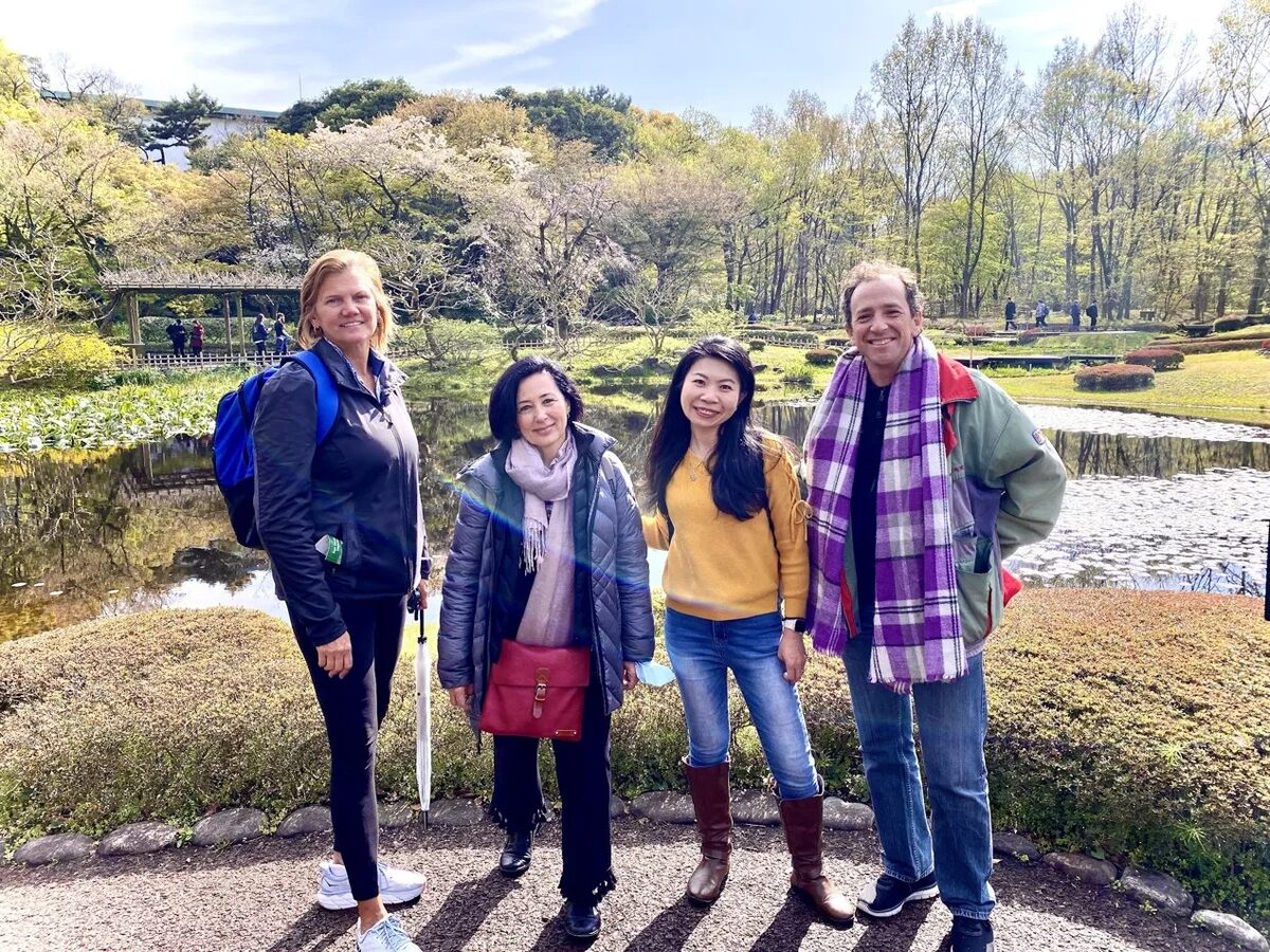 Chaperones and guides in a Tokyo garden